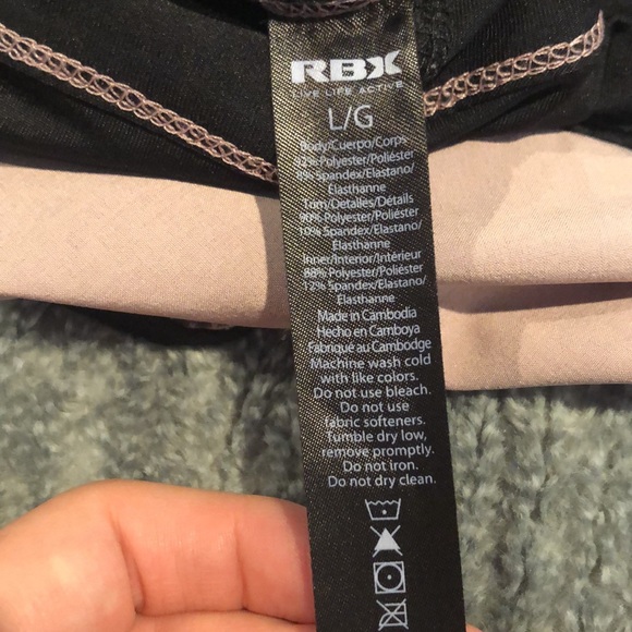 Reebok workout athletic shorts - Picture 8 of 8